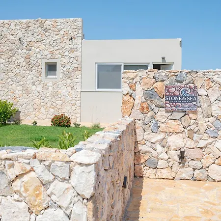 Stone And Sea Retreat Serenity- Modern Stone 코스 타운