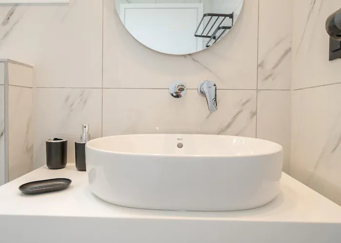 Stone And Sea Retreat Serenity